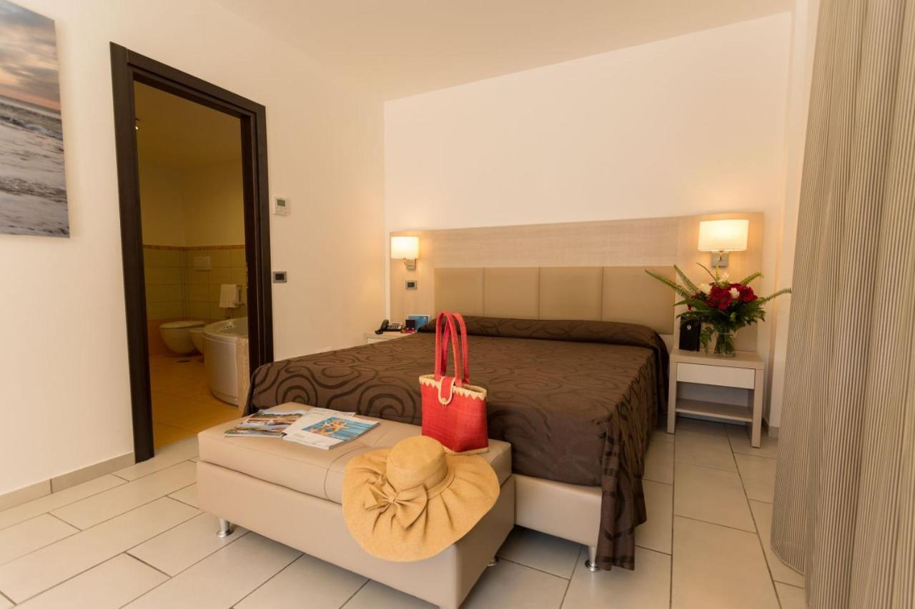 Hotel Futura Club Cilento San Mauro Cilento Zewnętrze zdjęcie